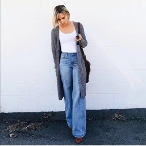 AE Wide Leg Jeans (Very Stretchy)